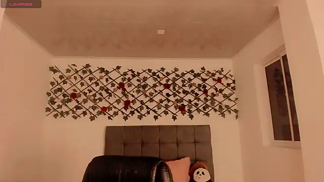 Lilith Miller21 online show from 11.07.25