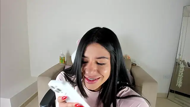 Charlotte cowell sub1  online show from 02.12.25