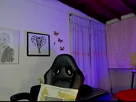 mykaelahoney online show from 12.19.25