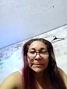 Snapshot of CafeCaliente69 chatting on 12.13.24 CafeCaliente69 online show from 12.13.24