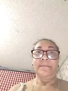 Snapshot of CafeCaliente69 chatting on 12.26.24 CafeCaliente69 online show from 12.26.24