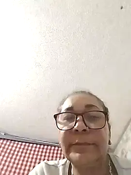 Snapshot of CafeCaliente69 chatting on 12.30.24 CafeCaliente69 online show from 12.30.24