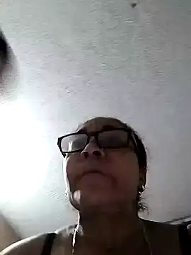 Snapshot of CafeCaliente69 chatting on 01.14.25 CafeCaliente69 online show from 01.14.25