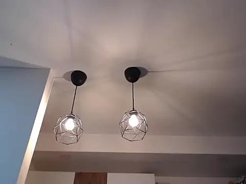 Snapshot of thomas_gun chatting on 12.22.25 thomas gun online show from 12.22.25