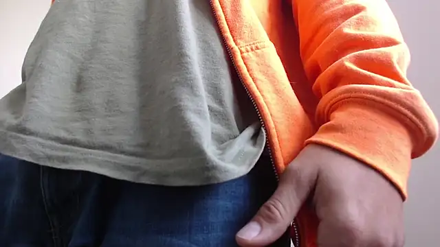 Snapshot of thomas_gun chatting on 01.17.26 thomas gun online show from 01.17.26