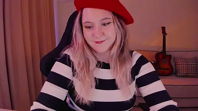 Snapshot of Diana_Flower chatting on 12.12.24 Diana Flower online show from 12.12.24