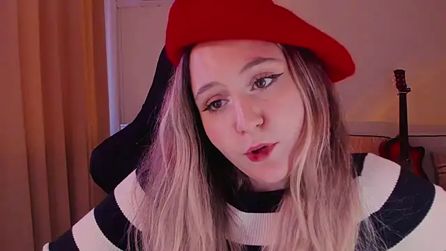 Snapshot of Diana_Flower chatting on 12.12.24 Diana Flower online show from 12.12.24