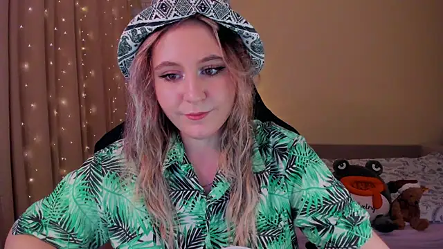 Snapshot of Diana_Flower chatting on 12.26.24 Diana Flower online show from 12.26.24