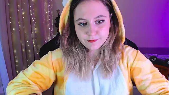 Snapshot of Diana_Flower chatting on 01.26.25 Diana Flower online show from 01.26.25