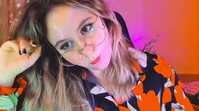 Snapshot of Diana_Flower chatting on 01.27.25 Diana Flower online show from 01.27.25