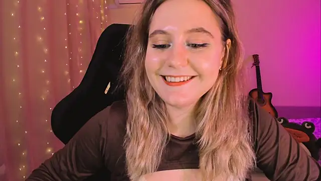 Snapshot of Diana_Flower chatting on 02.10.25 Diana Flower online show from 02.10.25