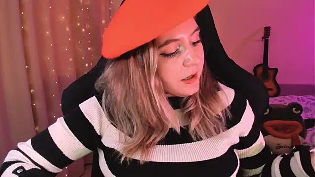 Snapshot of Diana_Flower chatting on 02.13.25 Diana Flower online show from 02.13.25