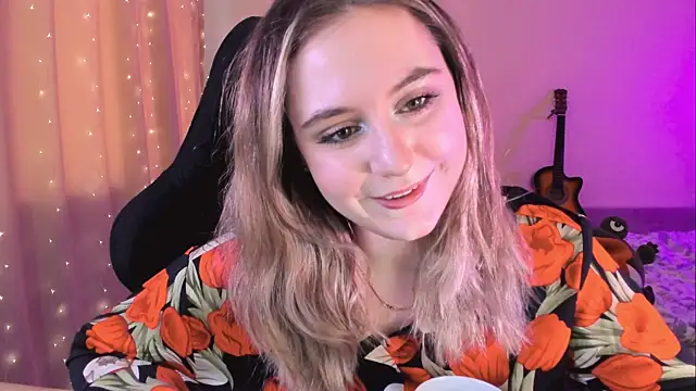 Snapshot of Diana_Flower chatting on 02.15.25 Diana Flower online show from 02.15.25