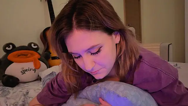 Snapshot of Diana_Flower chatting on 09.14.25 Diana Flower online show from 09.14.25