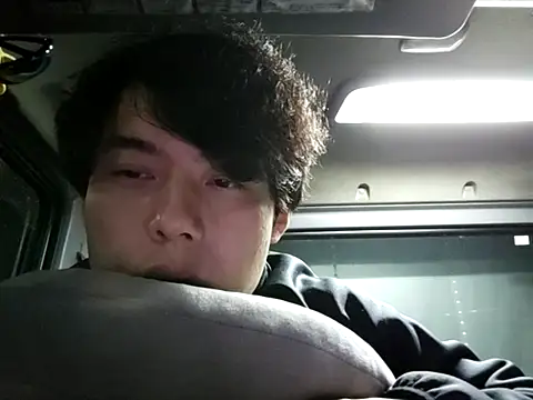 whitebriefboy online show from 01.22.25