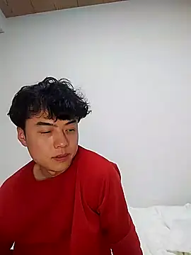 whitebriefboy online show from 02.05.25