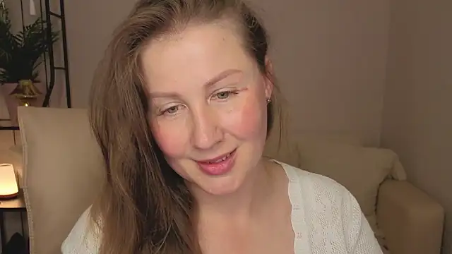 Snapshot of Helens_love chatting on 07.18.26 Helens love online show from 07.18.26