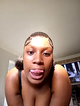 Candy Love 18 online show from 12.15.24