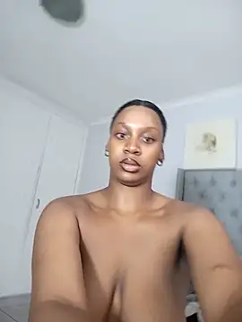 Candy Love 18 online show from 02.13.25