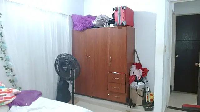 helenca43 online show from 02.28.26