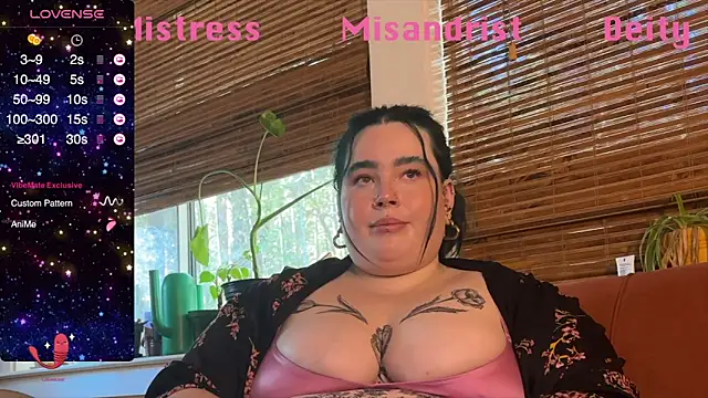 Snapshot of MissBika chatting on 02.08.25 MissBika online show from 02.08.25