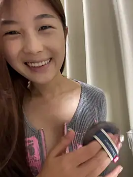 Sweet-Angel999 online show from 11.07.25