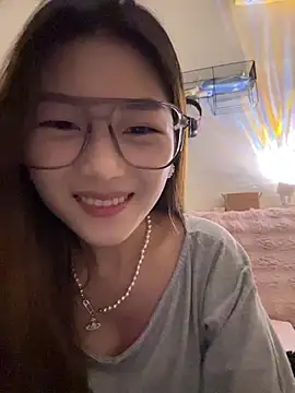 Sweet-Angel999 online show from 02.05.26