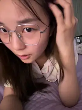 Snapshot of Sweet-Angel999 chatting on 06.13.26 Sweet-Angel999 online show from 06.13.26
