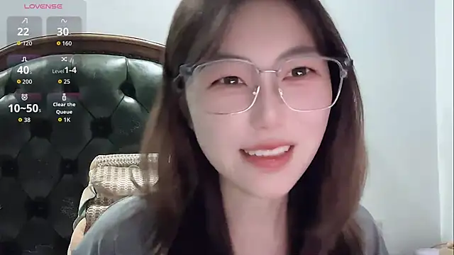 Snapshot of Sweet-Angel999 chatting on 06.29.26 Sweet-Angel999 online show from 06.29.26