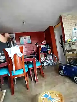 Snapshot of Im_Alma_ chatting on 12.04.24 Im Alma online show from 12.04.24