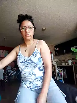 Snapshot of Im_Alma_ chatting on 02.10.26 Im Alma online show from 02.10.26