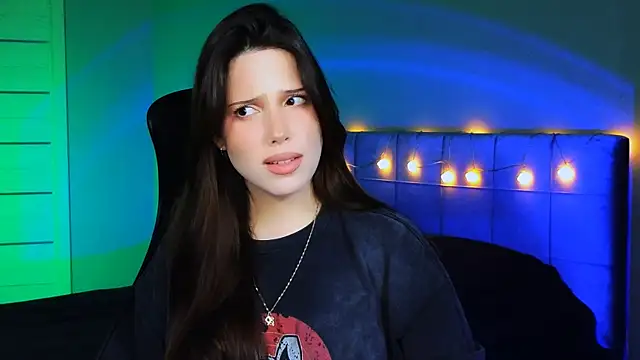 Stacy Gonzales  online show from 12.13.24