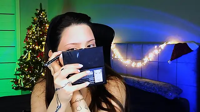 Stacy Gonzales  online show from 01.09.25