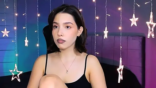 Stacy Gonzales  online show from 10.08.25