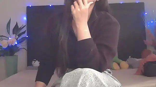 WildRuhi20 online show from 03.05.25