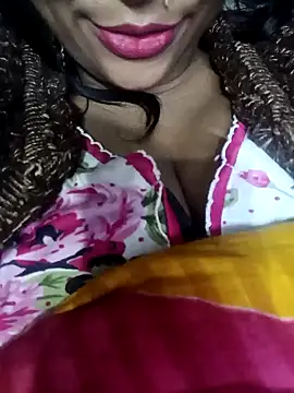 Wifesuman40 online show from 12.21.24