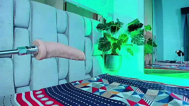 Snapshot of RoseTaylor__ chatting on 03.18.26 RoseTaylor online show from 03.18.26