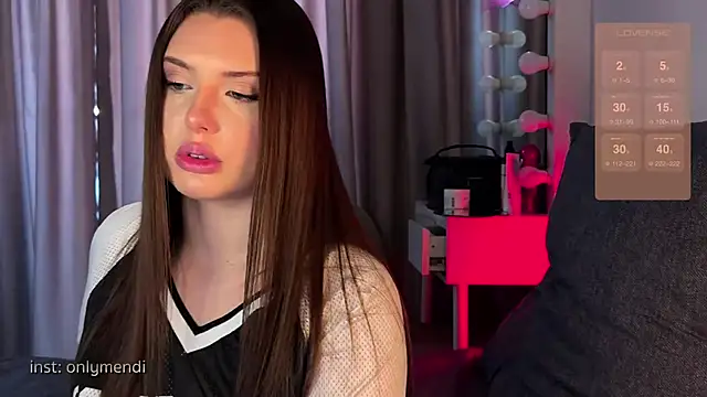 MENNDI online show from 02.12.25