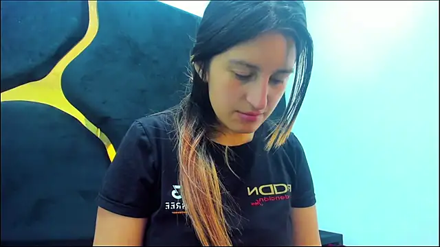 Snapshot of GiaRoussel chatting on 02.25.25 GiaRoussel online show from 02.25.25