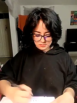 Lin-cute online show from 03.12.25