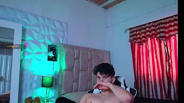 santyago taylor online show from 01.14.25