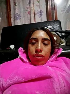 ifeelverywet andhot online show from 02.13.25