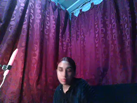 ifeelverywet andhot online show from 03.03.25