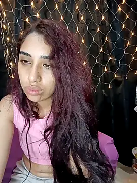 ifeelverywet andhot online show from 11.17.25