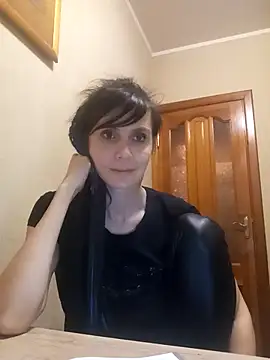 Francenia lolis online show from 10.27.25