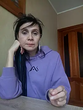 Francenia lolis online show from 02.28.26