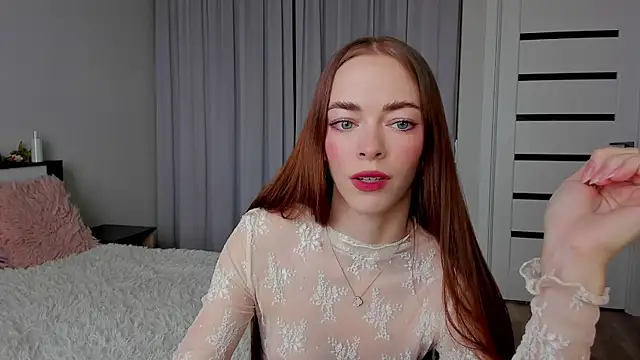 Undertheskin online show from 04.05.26