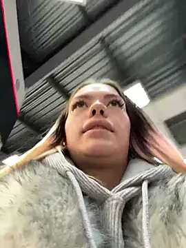 -Sexy Barbie- online show from 03.14.25