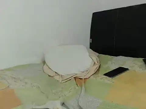 Snapshot of lolitabauer2 chatting on 03.21.25 lolitabauer2 online show from 03.21.25