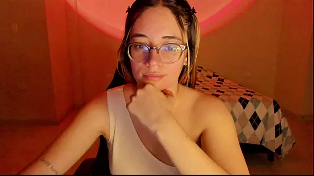 atenas 05  online show from 10.08.25